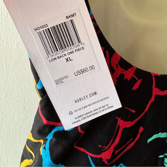 Hurley Low Back One Piece NWT - Picture 6 of 7